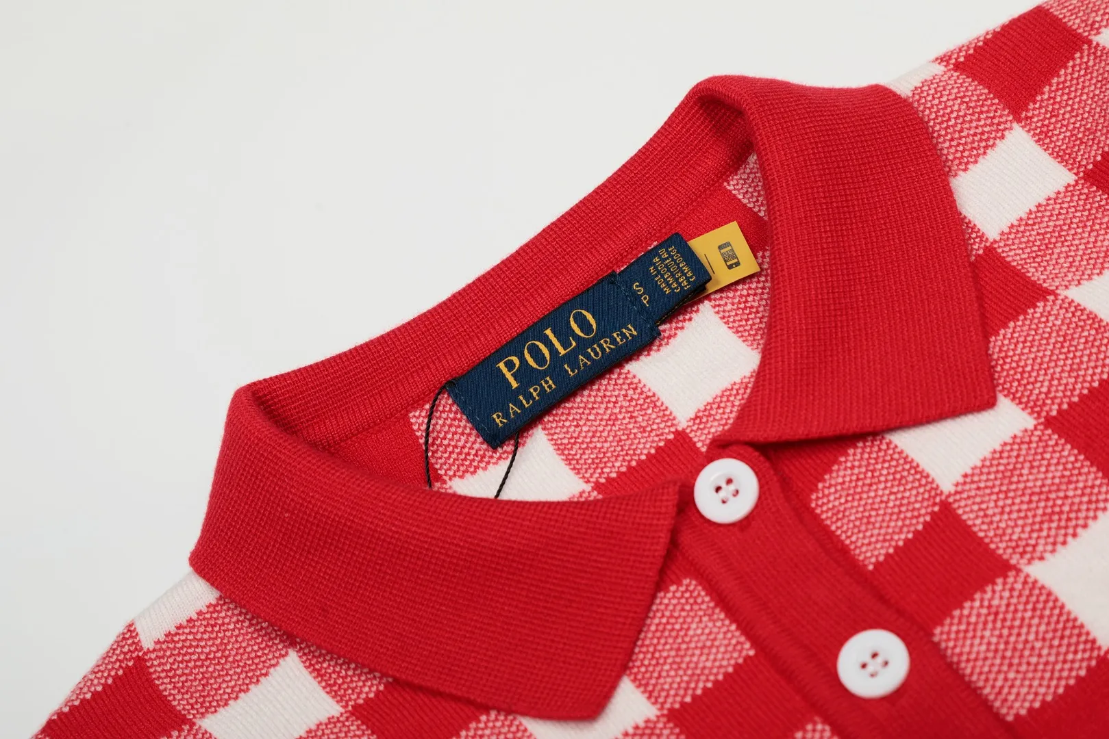 P166 💰 "Top quality" Style number: DS225# (on sale all year round) [Ralph Lauren plaid jacquard basic pony embroidered logo knitted POLO short sleeves] ✅Ralph Lauren all-match goddess style plain plaid knitted lapel short sleeves for all seasons ✅Main provider of platform live broadcast Wholesale entity ✅ZP quality 1:1 version Scan the code to enter the GF website Counter quality ✅Detailed quality The only one in Guangzhou Imported quality cotton yarn, focusing on high-end, cost-effective, good quality, needless to say, ✅Restore the original version, loose, comfortable and stress-free, simple is high-end, classic is eternal, ✅The upper body is simple and easy to match, a must-have for goddess ootd. Good-looking clothes are never picky. A must-have in the goddess' wardrobe. Size: S-L Color: Gray Yellow Pink Light Blue Red Green